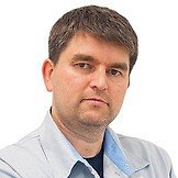 Врач Акутин Роман Михайлович