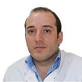Врач Алисенов Артём Минатулахович