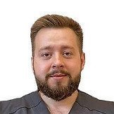 Врач Алтунин Антон Андреевич