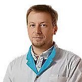 Врач Кенис Юрий Маркович