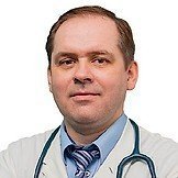 Врач Нусинов Евгений Владимирович