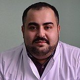 Врач Салимов Эльчин Сафарали