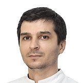 Врач Сулейманов Руслан Сулейманович